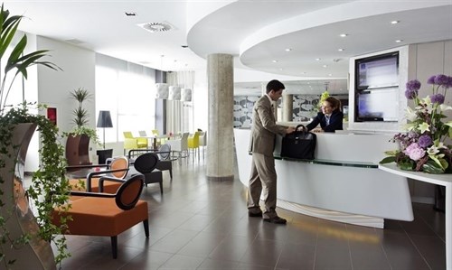 El turismo de negocios genera en España 13.000 millones de euros anuales