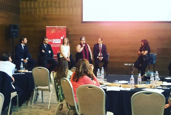 AEGVE organiza la primera mesa de debate en la que AMEX, BCDTRAVEL, CARLSON, NAUTALIA y EL CORTE INGLÉS se sientan para hablar de tecnología