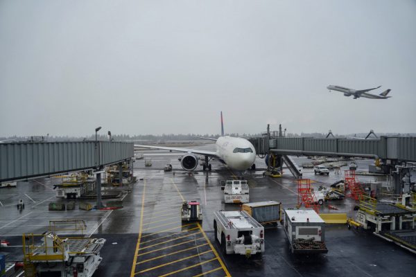 IATA corrigió previsiones para el 2020