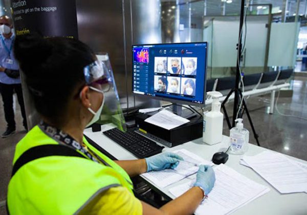 El Gobierno atiende la petición del Sector y exigirá PCR negativa a la llegada