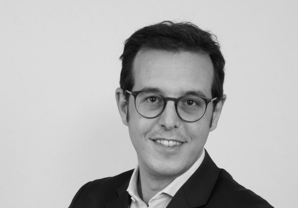 Chester AEGVE: Miguel de la Rosa – HOMELIKE –