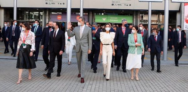 Los Reyes inauguran Fitur 2021, la gran apuesta por la reactivación del turismo