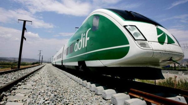 El Gobierno moviliza 266 millones para el desarrollo del tren en cuatro regiones españolas