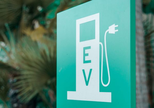 España da luz verde a la norma que regirá las ayudas del PERTE del vehículo eléctrico y conectado