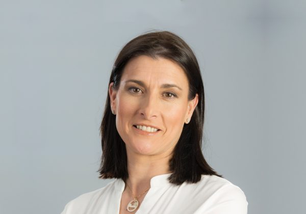 Entrevista: Gema Igual. Alcaldesa de Santander: «La presencialidad en la industria MICE es fundamental e imprescindible»