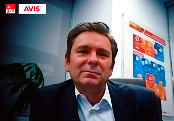 Chester con FRANCISCO FARRÁS, Director general de AVIS BUDGET GROUP para España y Portugal