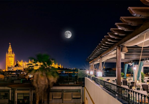 Vuelve el evento más esperado del verano en Sevilla, “Las Noches de Luna Llena” de Vincci la Rábida 4*
