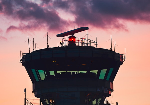 Así es el tamaño del espacio aéreo afectado por la huelga de controladores