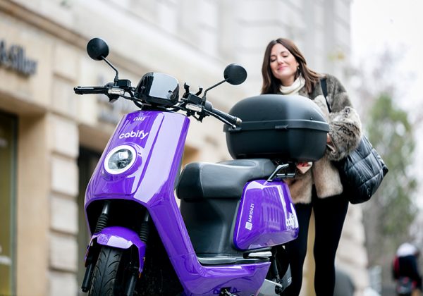 Cabify rediseña sus motos en su apuesta por mejorar el ecosistema de la multimovilidad