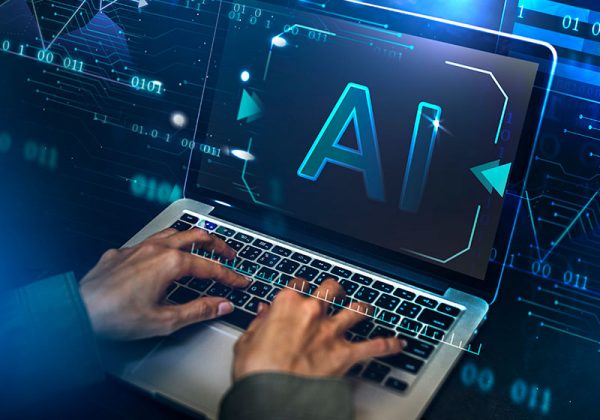 La IA generativa conquista a los viajeros españoles, su uso se duplica en un año