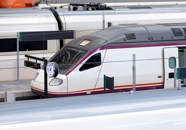 Renfe establece sus servicios mínimos para la huelga de este viernes