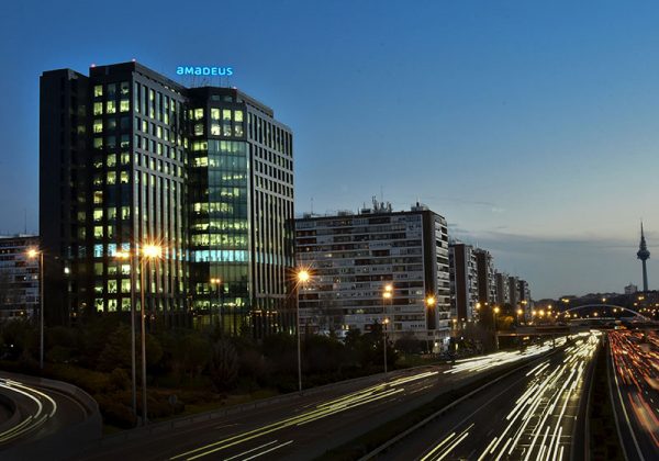 La tecnología NDC de Amadeus gana terreno en el mercado gracias a Expedia Group