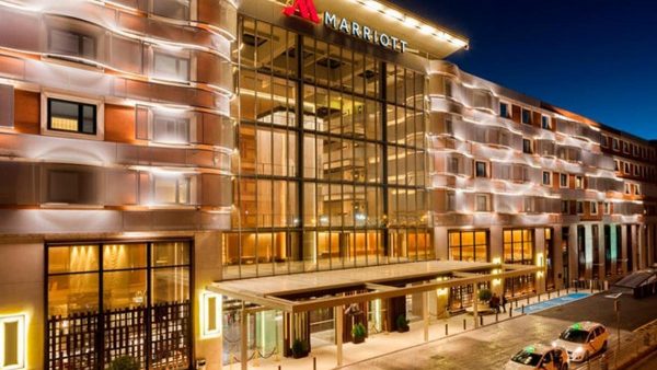 El Restaurante Kalma estrena nueva carta en el Marriott Auditorium