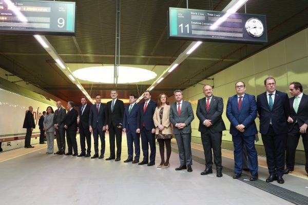 Renfe da el pistoletazo de salida a la conexión de AVE con Asturias