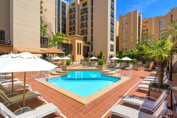 Escapadas de Semana Santa con Hoteles Santos: lujo, confort y tradición