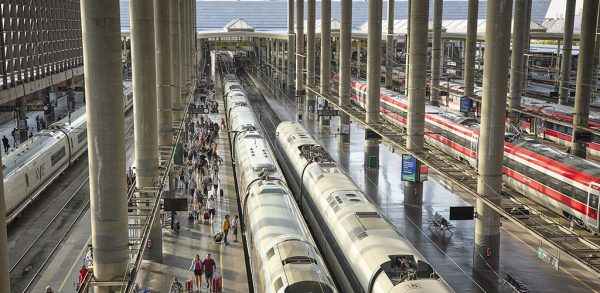 Los sindicatos convocan huelga en Renfe, iryo, Ouigo y Adif entre el 9 y el 11 de febrero