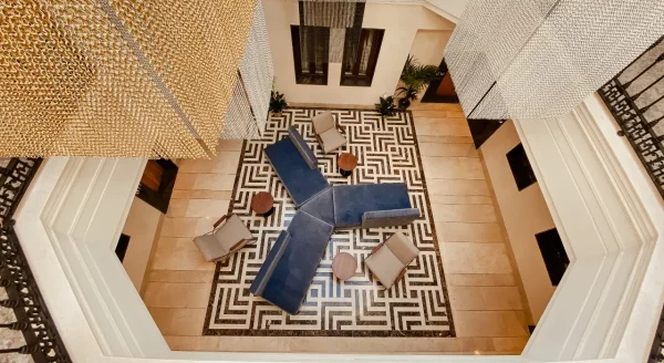 Vincci Hoteles impulsa la excelencia de su área de F&B a través de un acuerdo formativo con Saddle Hospitality, referente de la alta gastronomía