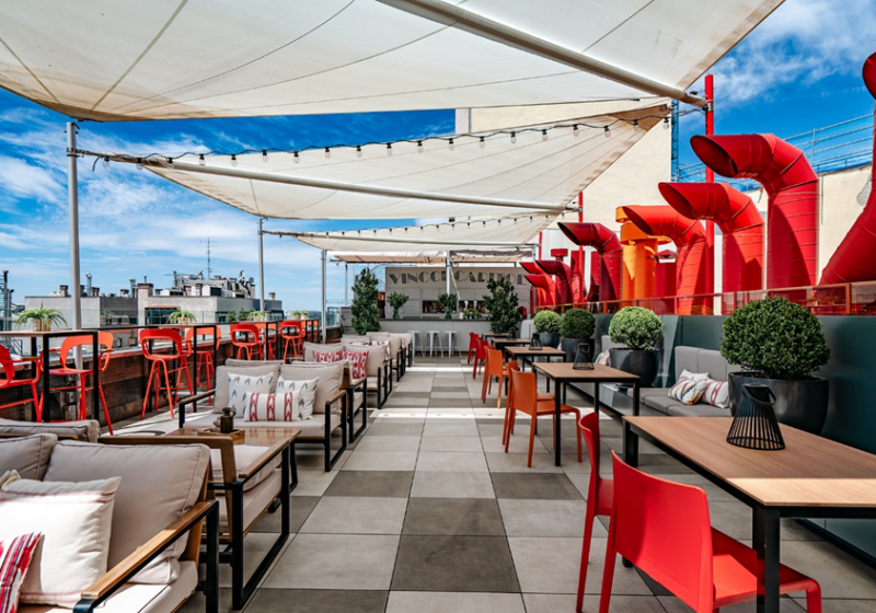 Vincci Hoteles pone estilo a la Gran Vía con sus terrazas, iconos del terraceo madrileño