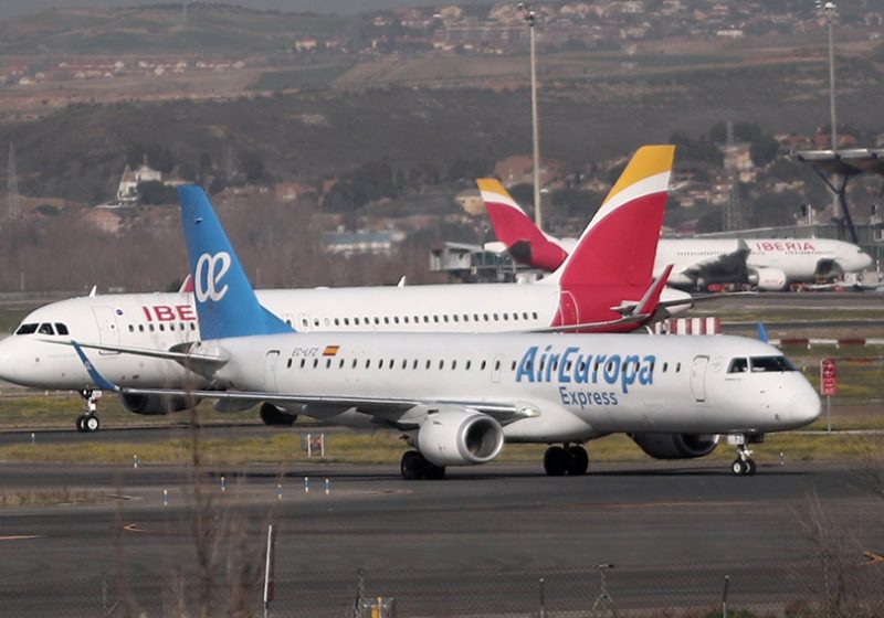 Las aerolíneas españolas garantizan plena normalidad en verano y descartan cancelar vuelos