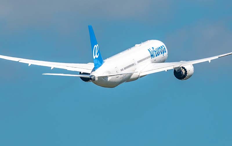 Air Europa transporta más de ocho millones de pasajeros en verano, un 4,3% más
