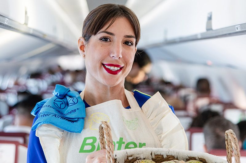 Binter mantiene su apuesta por el producto local canario acercándolo a miles de pasajeros